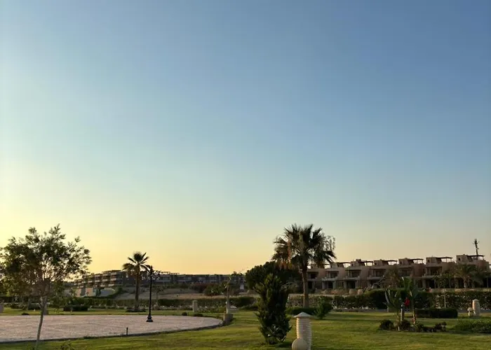 Blumar Luxury Royal Sea View *